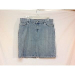 Old Navy Denim‎ Low Waist Stretch Skirt Above the Knee Size 10 distressed